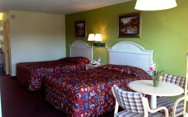 Holiday Terrace Inn