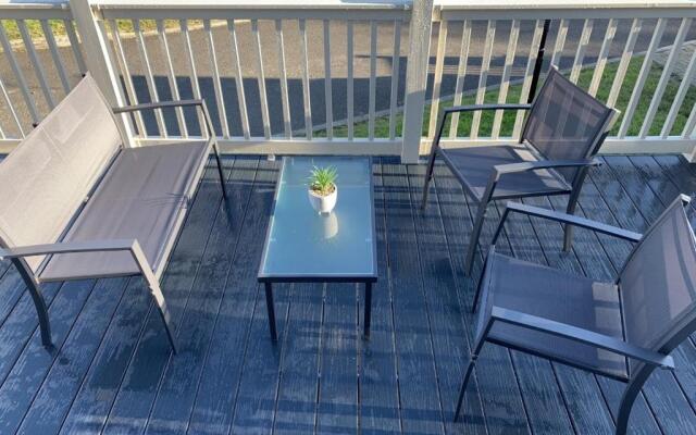 Lola Lodge - Luxury Hot Tub Retreat