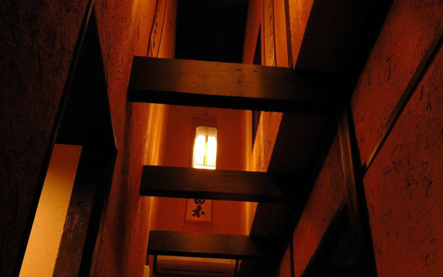 Theatre and Library Residence -Kyoto Murasakino-