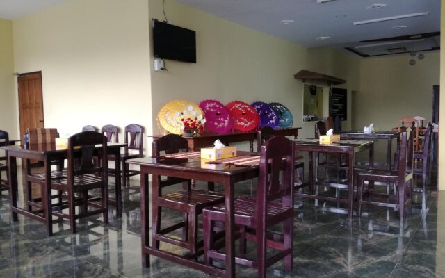 Gold Star hotel