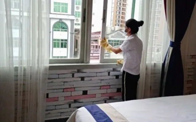 Qionghai Ziyoudao Hotel