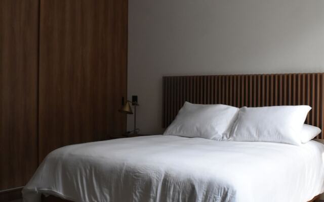 Tanat Art Hotel