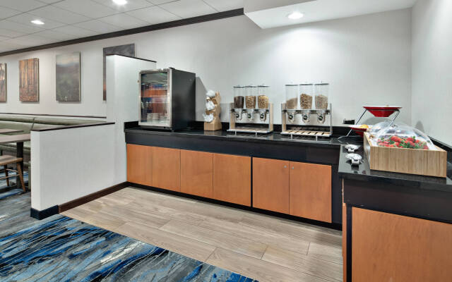 Fairfield Inn & Suites Marietta