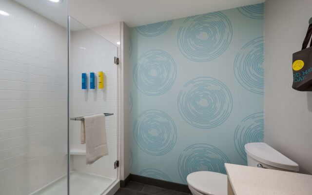 Tru By Hilton Novi Detroit