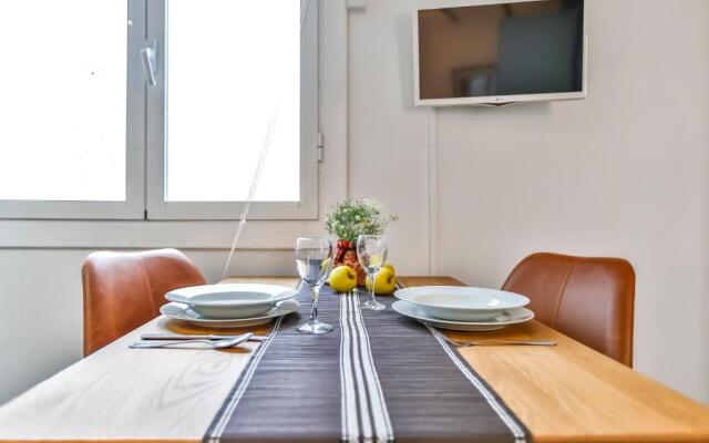 Ghat Apartments Montroig