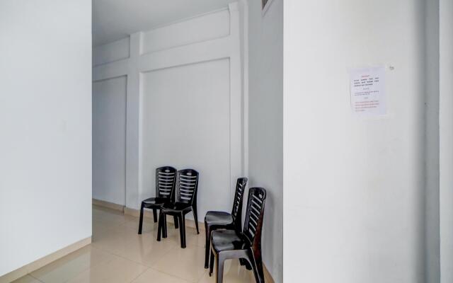 OYO 90994 Ada Guest House