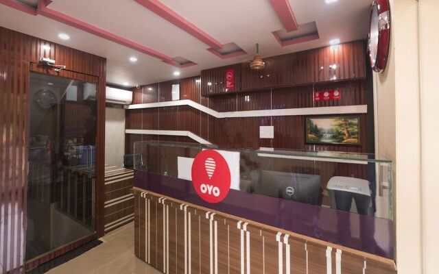OYO 9930 Hotel AVS Residency