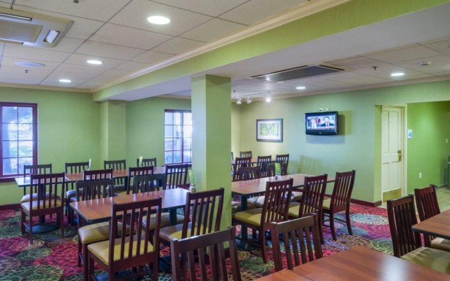 Holiday Inn Express Frazer - Malvern by IHG