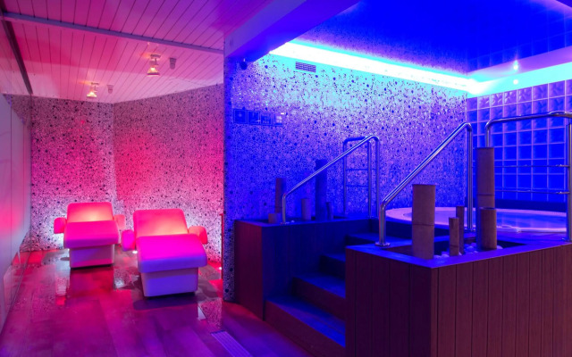 Hotel GHT Oasis Tossa & Spa
