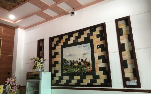 Hoa Ban Hotel