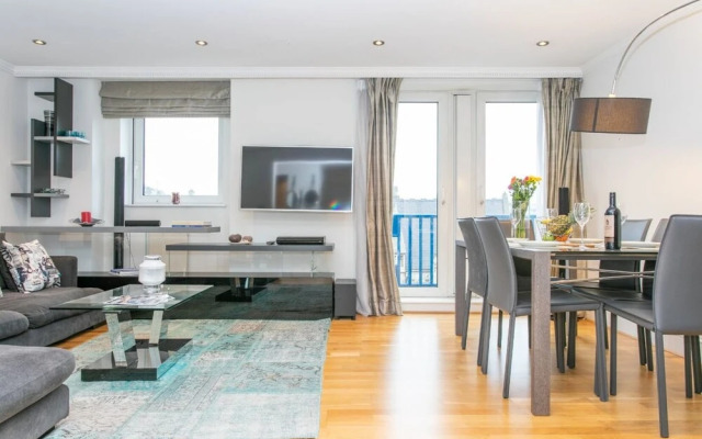 The Hayes Place Lodge