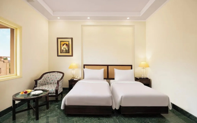 V Sarovar Portico MI Road Jaipur