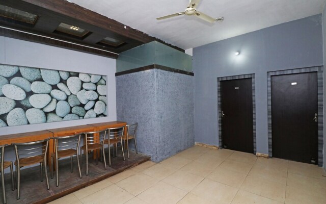 Oyo 22946 Sbg Inn