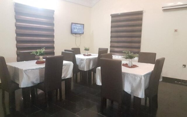 Hallmark Suites - Abeokuta