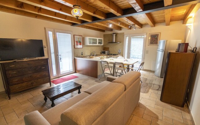 Joy House_wellness & SPA Apartment By Studio Vita