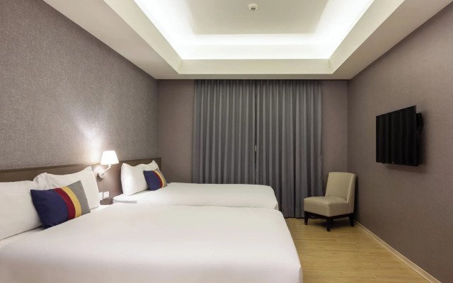 CHECK inn New Taipei LuZhou