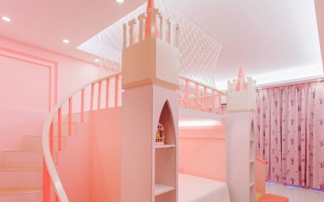 Castle No 8 Penghu B&B