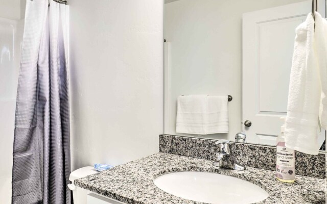 Modern Townhome - 8 Mi to Thanksgiving Point!