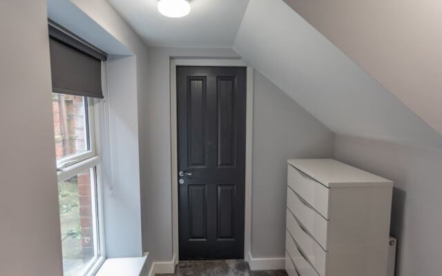 Holiday Rentals Ni-the Avenue Two