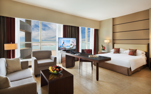 Khalidiya Palace Rayhaan by Rotana Hotel