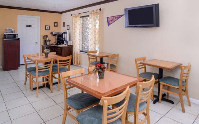 Americas Best Value Inn & Suites Waller Prairie View