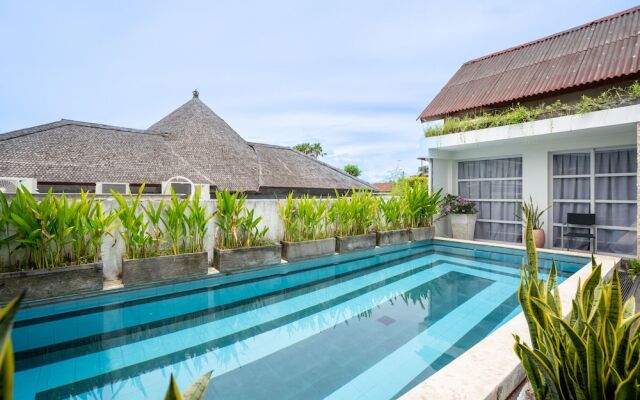Lolo Apartment by Hombali