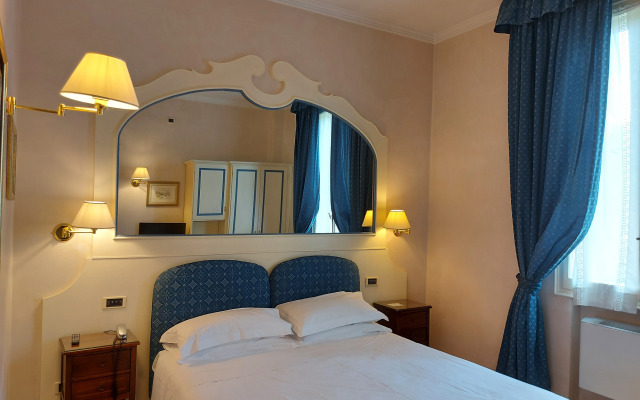 Phi Hotel Canalgrande