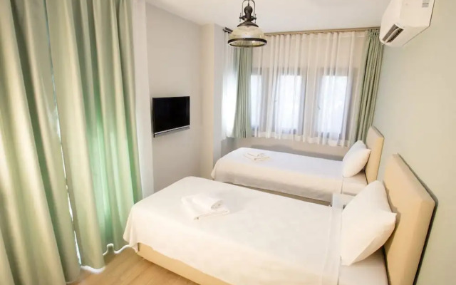 Pharos Boutique Hotel
