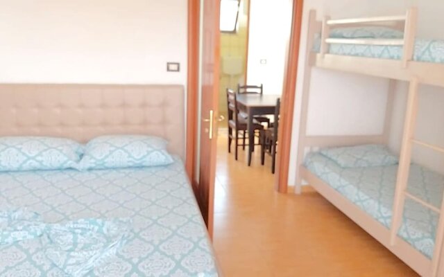 Apartment With one Bedroom in Shkodër, With Enclosed Garden and Wifi - 400 m From the Beach