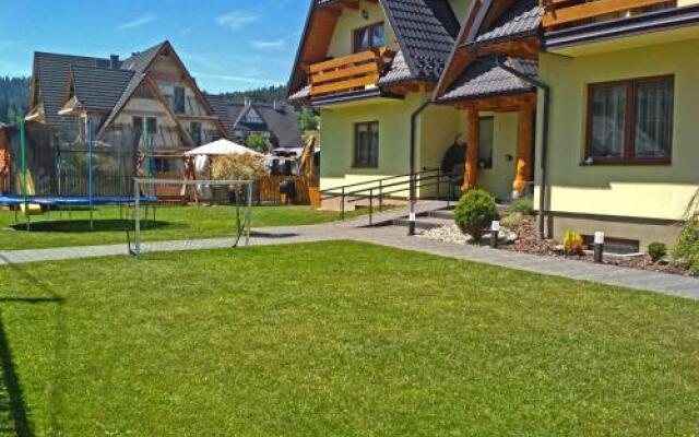Sloneczny Dworek Guest House