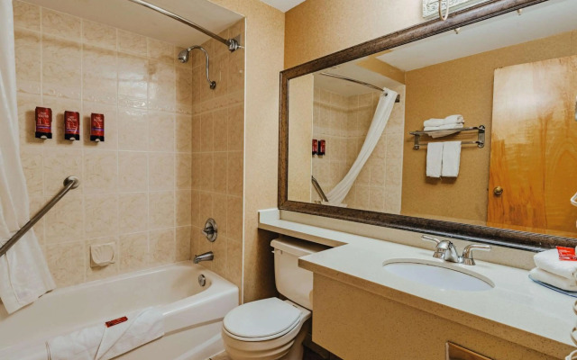 SureStay Plus by Best Western Coquitlam