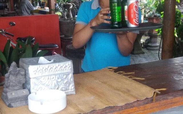 The Happy Mango Tree - Hostel