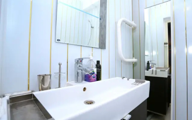 Апартаменты на бульваре Кузьмина 1