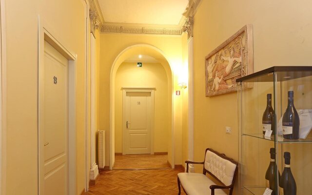 DG Prestige Room