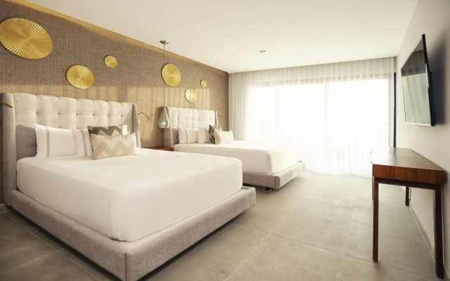 The Fives Oceanfront Riviera Maya - All Inclusive Optional