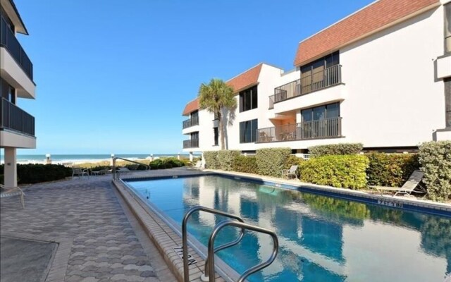 Waters Edge 205S 1 Bedroom Condo