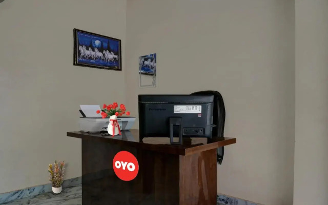 Spot On 70220 Hotel Kanha Inn