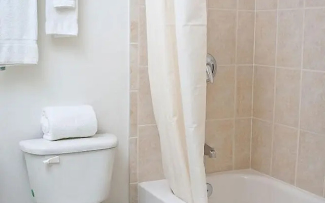 South River Suites