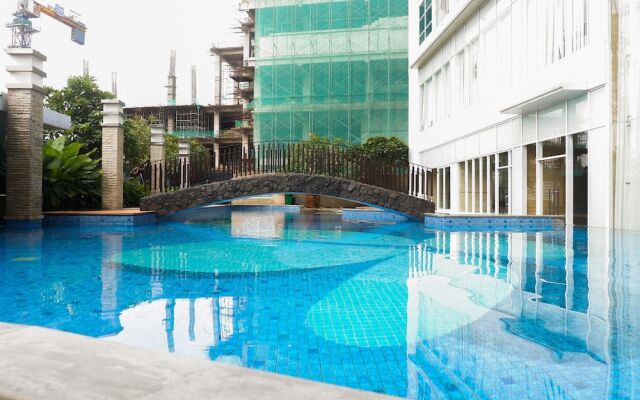 Spacious Studio Room Apartment at Grand Sungkono Lagoon