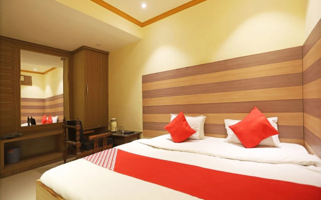 OYO 46604 Hotel Star