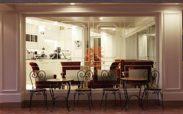 Khaosan Palace Hotel