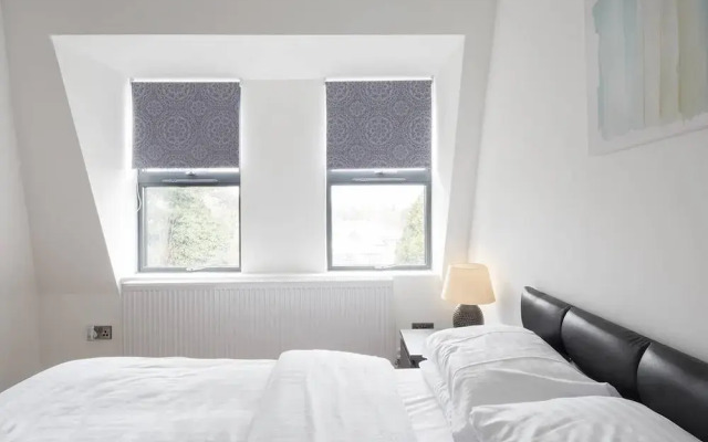 Manhattan Heights 3