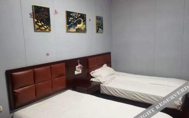 zhenping wanhe hotel