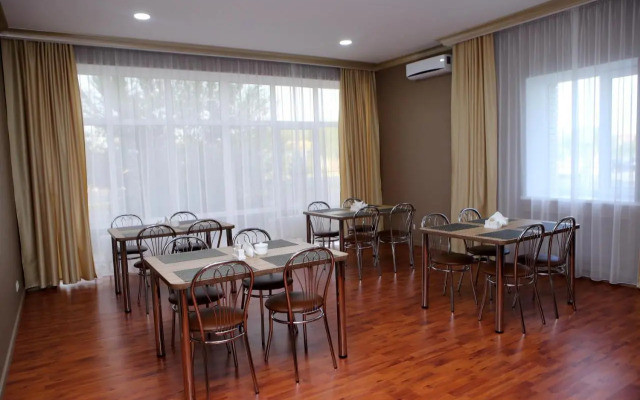 Hotel Aner