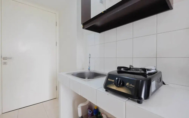 Stylish and Posh Studio Springlake Summarecon Bekasi Apartment