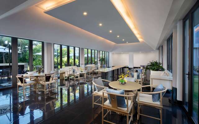 Ramada Encore by Wyndham Jiusuo Downtown