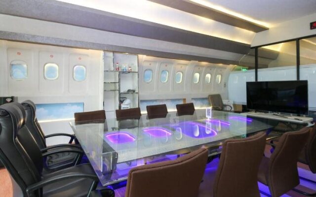 Sky Airlines Guesthouse