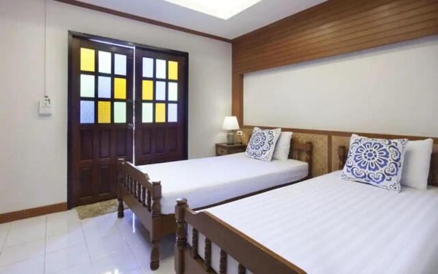 Little Home Guesthouse