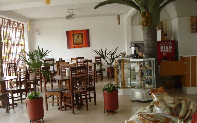 Hotel Careyes Puerto Escondido
