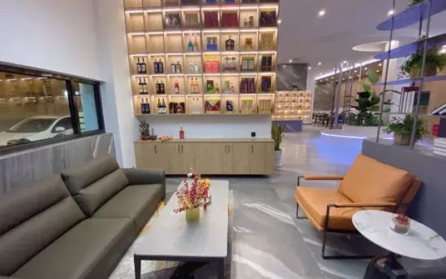 Aide Pinyue Hotel (Hebi Railway Station Branch)